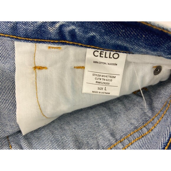 Cello Women Large Denim Shorts Jeans Mom Cutoff High Rise NWT - Picture 6 of 8